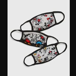 Disney kids Mickey and Minnie facemasks lot of 3